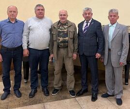 Дзержинский Владимир Михайлович (внучатый племянник Ф.Э.Дзержинского) - действительный член Президентского клуба «Доверия» и Фонд наследия внешней разведки и поддержки ветеранов спецслужб имени Фитина посетили ведомственные санатория МВД города Сочи